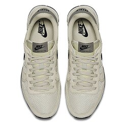 ヨドバシ.com - ナイキ NIKE ランニングシューズ レディース