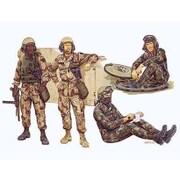 DR3020 アメリカ陸軍 タンククルーセット 湾岸戦争 [1/35スケール プラモデル]