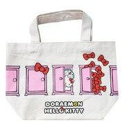 マチ付コットンバッグ ドラえもん×ハローキティ どこでもドア [キャラクターグッズ]