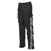 BCL57-AH6835-J/O [adidas24/7 ウィンドブレーカーパンツ メンズ Oサイズ ブラック/パワーレッド]