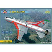 ロシア・スホーイ S-22Ⅰ（SU-７IG） 可変翼試験機 [1/72 エアクラフトシリーズ]