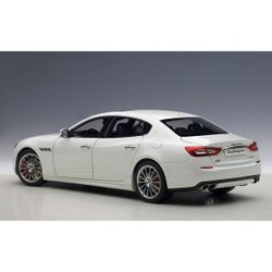 ヨドバシ.com - オートアート AUTOart Aa 75808 マセラティ