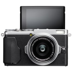 再追加販売 FUJIFILM X70 SILVER+フィルタ・64GB SD・充電器・ケース