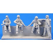 CMF72288 [1/72 レジンパーツ ロシア タンクデサント4体]