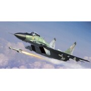 01675 [1/72 MiG-29 "9.13" ファルクラムC]