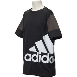 ヨドバシ Com アディダス Adidas Bik Ap3704 J160 Kids Boys エッセンシャルズ スーパービッグロゴ Tシャツ ジュニアサイズ 160cm ブラック 通販 全品無料配達