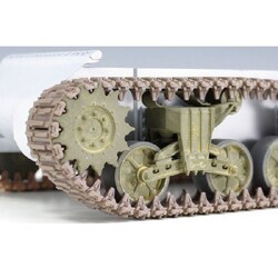 Amazon | ラウペンモデル 1/35 M4シャーマンHVSS T80連結可動