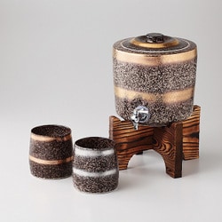 ヨドバシ.com - 西日本陶器 TC09-01 [輪華焼杉台付焼酎サーバーセット 