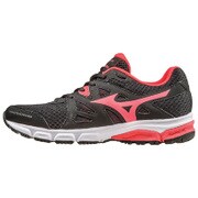 J1GF161860 240 [ランニングシューズ レディース ミズノシンクロ MD（W） 24.0cm ブラック×ピンク]
