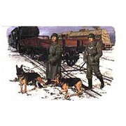 DR6098 [1/35 ミリタリーシリーズ WWII ドイツ軍 野戦憲兵 w/軍用犬]
