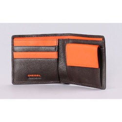 ヨドバシ.com - ディーゼル DIESEL 二つ折り財布 ブラウン