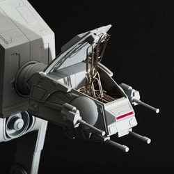 スター・ウォーズ AT-AT マルチスタンド 1/72 スケール フィギュア スター・ウォーズ AT-AT マルチスタンド 1/72 スケール フィギュア