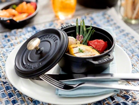 ヨドバシ.com - STAUB ストウブ ピコ ココット ラウンド 14cm ヨドバシ.com - STAUB ストウブ ピコ ココット ラウンド 14cm