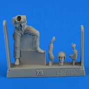 ワルシャワ条約加盟国飛行機整備士パート1 [1/48 レジンフィギュア]