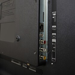 ヨドバシ.com - エスキュービズム 24V型 LEDバックライト搭載 地