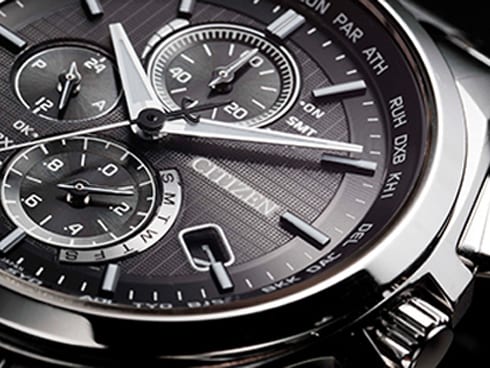 CITIZEN ATTESA シチズンアテッサ　 AT8144-51E　チタン Amazon.co.jp: [シチズン] 腕時計 アテッサ Eco-Drive エコ