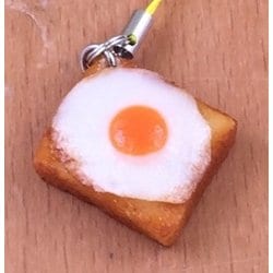 サンプルストラップ 目玉焼きのせトースト