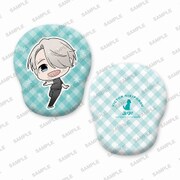ユーリ！！！ on ICE ダイカットクッション ヴィクトル・ニキフォロフ [キャラクターグッズ]
