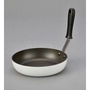 ホクア タテ型ハンドルの小さめフライパン 20cm