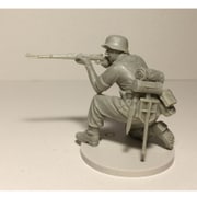 1/35 レジン製フィギュアシリーズ ドイツ陸軍 歩兵 "小銃射撃" [プラモデル]