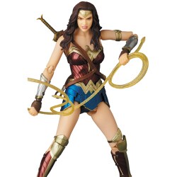 マフェックス　ワンダーウーマン　NO.048 未使用品 MAFEX No.048 WONDER WOMAN (『ワンダーウーマン』版) (完成品