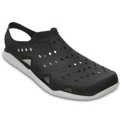 ヨドバシ.com - crocs クロックス Swiftwater Wave Men black/pearl