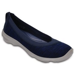 【美品】crocs busyday stretch flat 　フラットシューズ Amazon.com | Crocs Women's Busy Day Stretch Ballet Flat