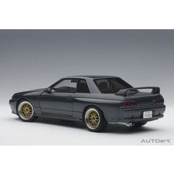 オートアート　1/18 GT-R (R32) 湾岸ミッドナイト 日産 スカイライン GT-R (R32) 『湾岸ミッドナイト』 零奈のGT-R
