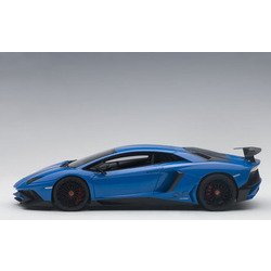 京商 1/18 ランボルギーニ アヴェンタドール LP750-4 ミニカー 1/18 ランボルギーニ アヴェンタドール LP750-4 SV (ブルー