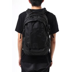 ヨドバシ.com - カリマー Karrimor イクリプス 27 eclipse 27 500761 02 Black [アウトドア デイパック  27L] 通販【全品無料配達】