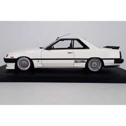 イグニッションモデル 1/18 日産スカイライン2000ターボRS-X イグニッションモデル 1/18 日産スカイライン2000ターボRS-X 1