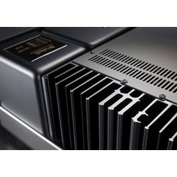 McIntosh マッキントッシュ プリメインアンプ MA8900 mqdefault.jpg