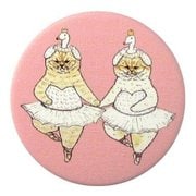 YNKM-0040B 世にも不思議な猫世界 布缶バッジ マグネットタイプ バレリーニャ [キャラクターグッズ]
