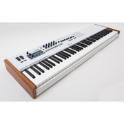 ハイブリッドシンセサイザー KEYLAB 88