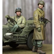 AM35243 WW II 米 下士官&運転手 2体セット [1/35 レジン製ミリタリーフィギュア]