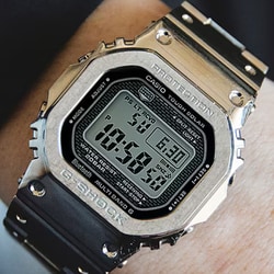 ヨドバシ.com - カシオ CASIO G-SHOCK ジーショック GMW-B5000D-1JF [G-SHOCK GMW-B5000 電波 ソーラーウォッチ Bluetooth対応 フルメタル オールシルバー] 通販【全品無料配達】