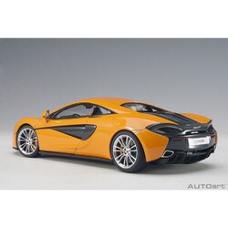 1/18 マクラーレン570 AUTOart 1/18 マクラーレン 570S （グリーン) 76042 | AUTOart