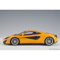 1/18 マクラーレン570 1/18 McLaren 570S White With Black Wheels Composite Model