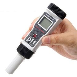 日本動物薬品 マルチpHメーター（校正液付）【売切れ御免特価