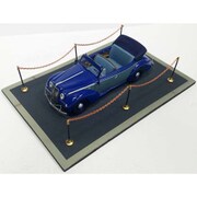 TDD24003 [カーモデル用ディスプレイベースキット カー・ショールーム 1/24 未塗装レジン製ディスプレイベース]