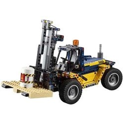 ヨドバシ.com - LEGO レゴ 42079 [テクニック フォークリフト] 通販