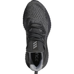 aq0573 adidas