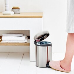 ヨドバシ.com - brabantia ブラバンシア 112621 [ペダルビン ニュー