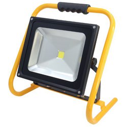 ヨドバシ.com - 矢田電気 F031-50W [LED投光器スタンド付 50W] 通販