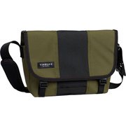 110816426 [メッセンジャーバッグ Classic Messenger Bag （クラシックメッセンジャーバッグ） XSサイズ REBEL]