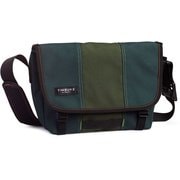 110817478 [メッセンジャーバッグ Classic Messenger Bag （クラシックメッセンジャーバッグ） XSサイズ TOXIC]