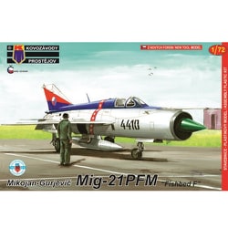 KPM0122 MiG-21PFM フィッシュベッドF [1/72スケール プラモデル]
