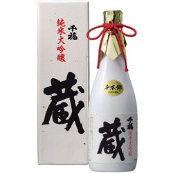 純米大吟醸 蔵 化粧箱入り 18度 720ml [日本酒]