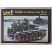 ミリタリーシリーズ CMH079 独軍 戦車歩兵 - 冬季 Set.2/ wearing Greatcoat (WWII) [1/72 プラモデル]