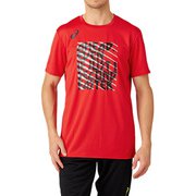 2093A004 600 [クラシックレッド グラフィックショートスリーブトップ XL]